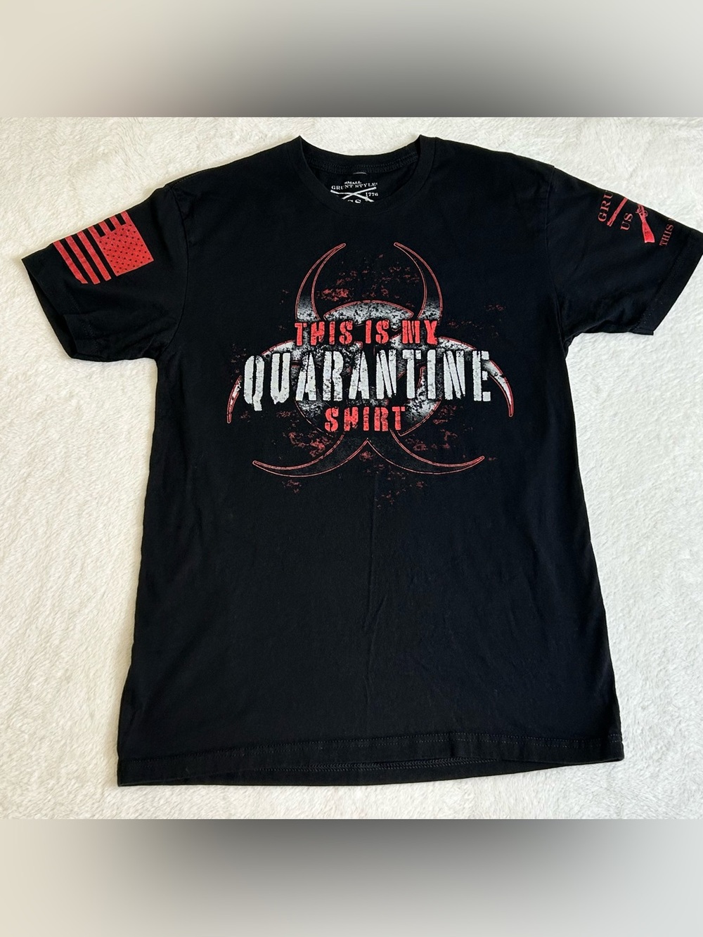 Grunt Style Men's T-Shirt Size Small Black Quarantine USA Flag Graphic